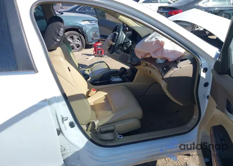 2008 Honda Accord 2.4 Ex-L из США, поврежденный, VIN JHMCP26828C065684